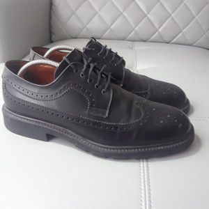 Johnston & Murphy J&M 1850 Series Black Wingtip